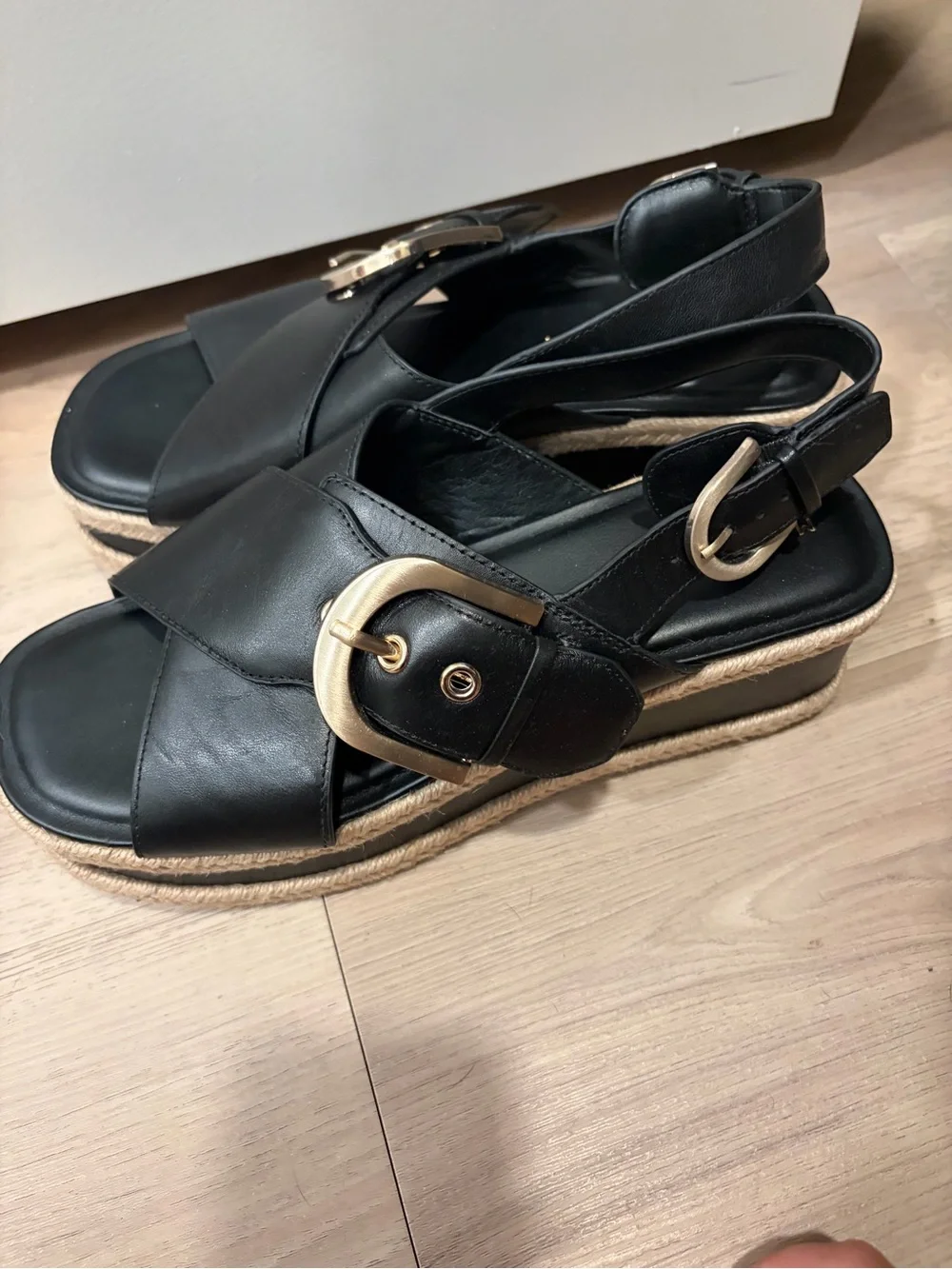 Marc fisher 7.5 Black Leather Espadrille Slingback Sandals with Gold Buckle